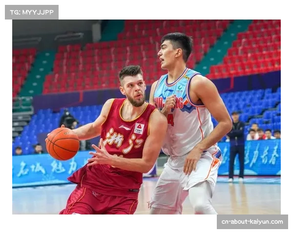 拉科塞维奇曾效力多支CBA球队 经验丰富但运动能力存疑